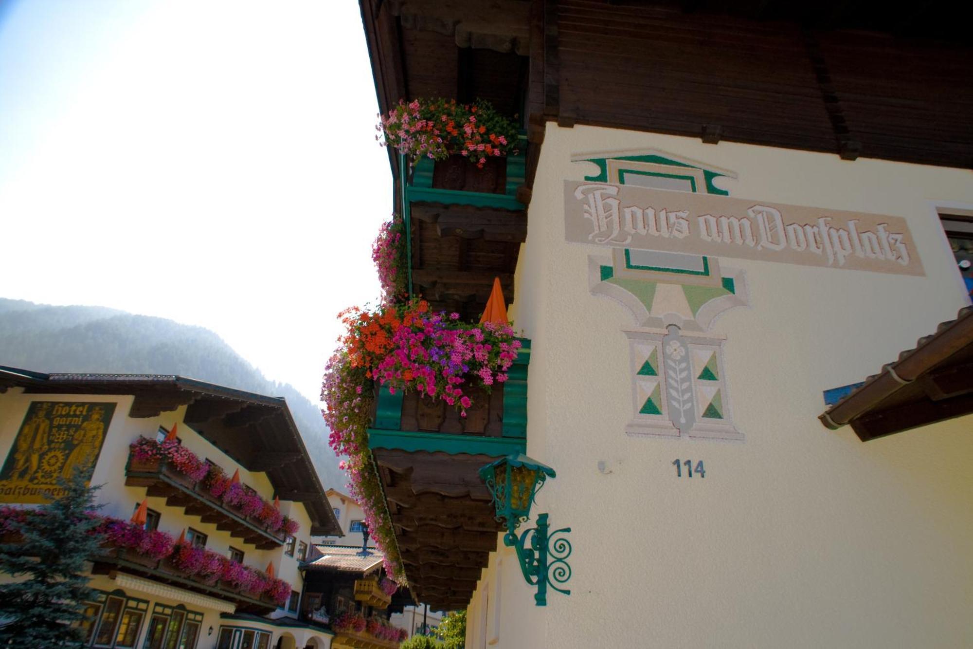 Pension Haus Am Dorfplatz Flachau Luaran gambar